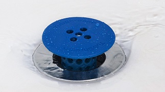 https://www.greenlodgingnews.com/wp-content/uploads/2018/03/TubShroom_Blue_In-Drain.jpg