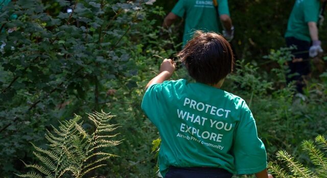 Airbnb Commits $1 Million to Environmental Protection in Washington